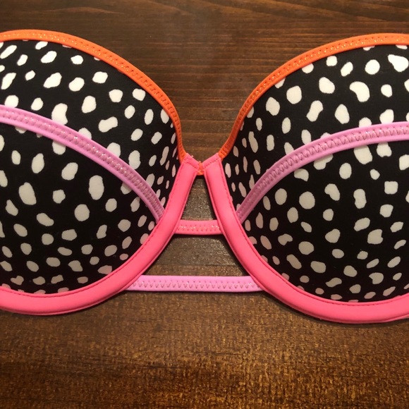 Victoria’s Secret bandeau Bikini Top - Picture 8 of 8